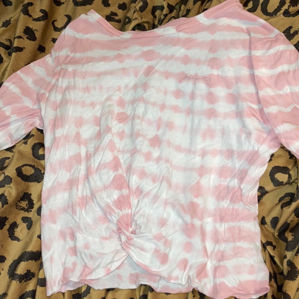 Pink tie dye twist front long sleeve crop top